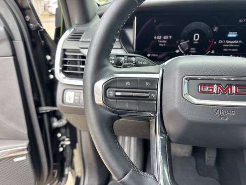Used 2024 GMC Acadia Elevation w/ Black Edition FWD image 23