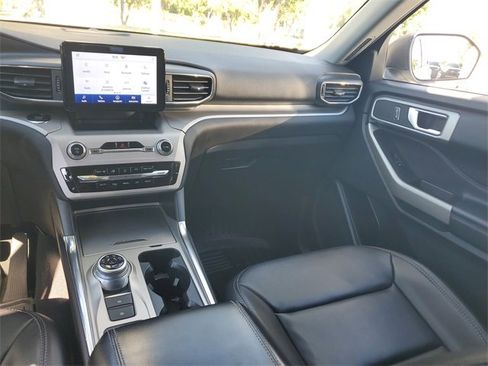 Used 2023 Ford Explorer XLT w/ Equipment Group 202A image 14