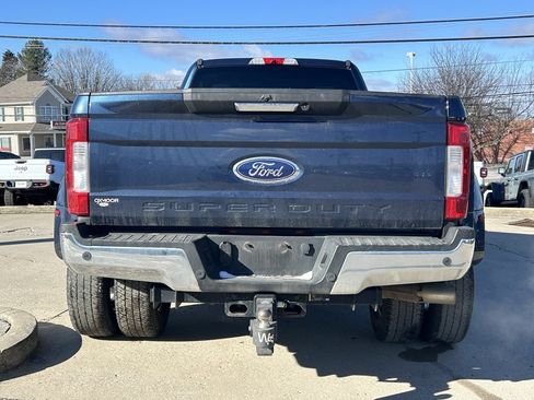 Used 2019 Ford F350 XLT w/ XLT Premium Package image 7