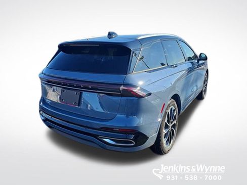 New 2026 Lincoln Nautilus Reserve AWD/4WD image 3