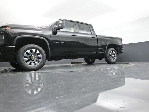 New 2025 Chevrolet Silverado 2500 Custom w/ Custom Value Package image 10