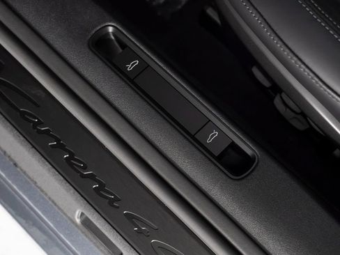 Certified 2025 Porsche 911 Carrera 4 GTS AWD/4WD image 23
