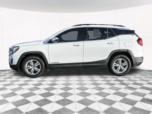 Used 2020 GMC Terrain SLE w/ Driver Convenience Package image 14