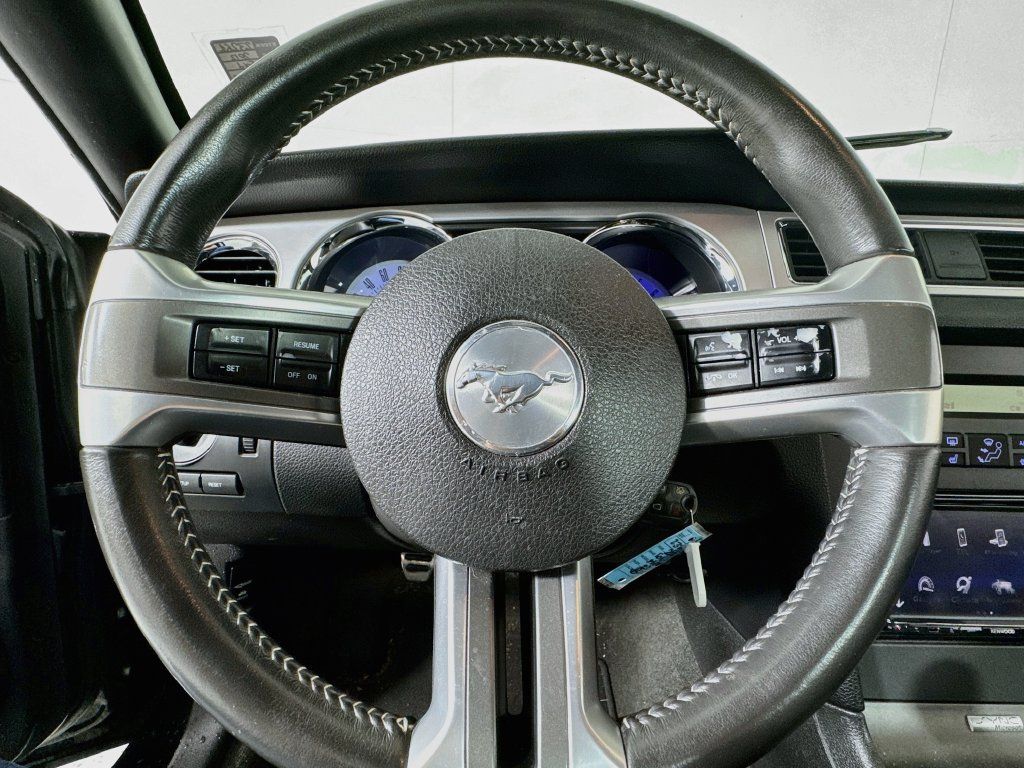 Used 2012 Ford Mustang Premium RWD image 30