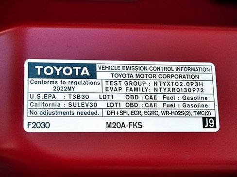 Used 2022 Toyota Corolla Cross LE FWD image 36