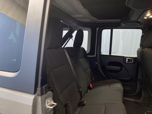 Used 2022 Jeep Wrangler Unlimited Sport image 36