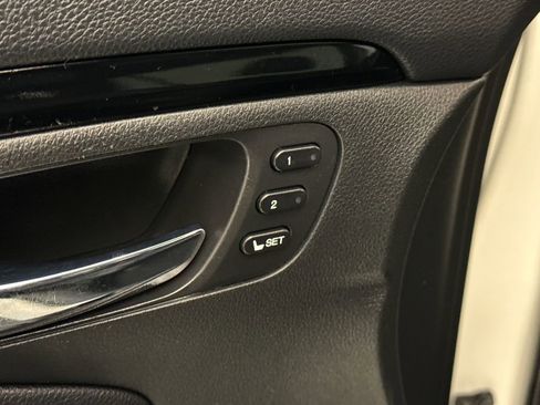 Used 2018 Honda Pilot Touring image 22