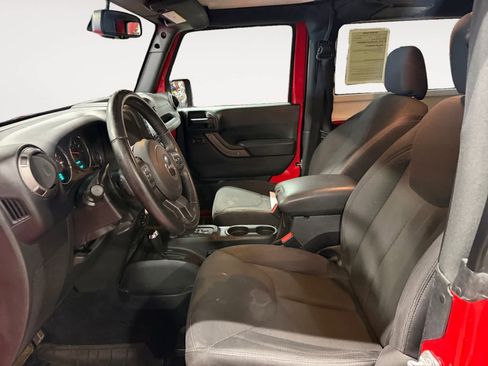 Used 2018 Jeep Wrangler Sport image 10