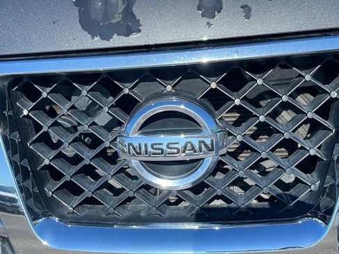 Used 2011 Nissan Armada SL image 28