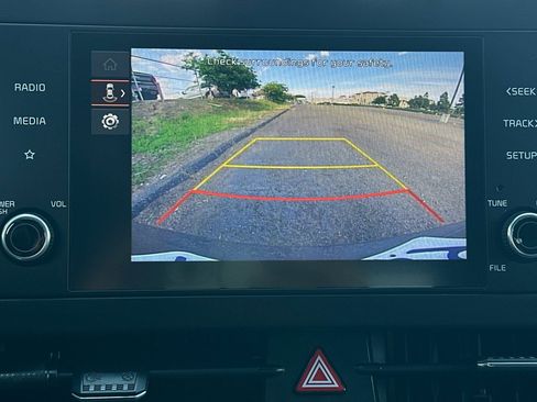 Used 2023 Kia Sportage LX image 22