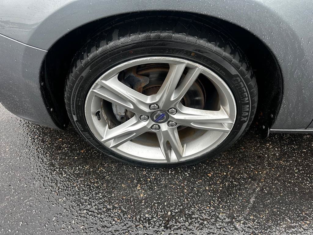 Used 2016 Volvo V60 T5 Premier AWD/4WD image 2