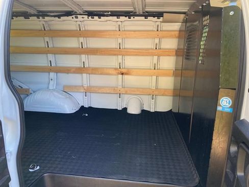 Used 2025 GMC Savana 2500 w/ Driver Convenience Package RWD image 31