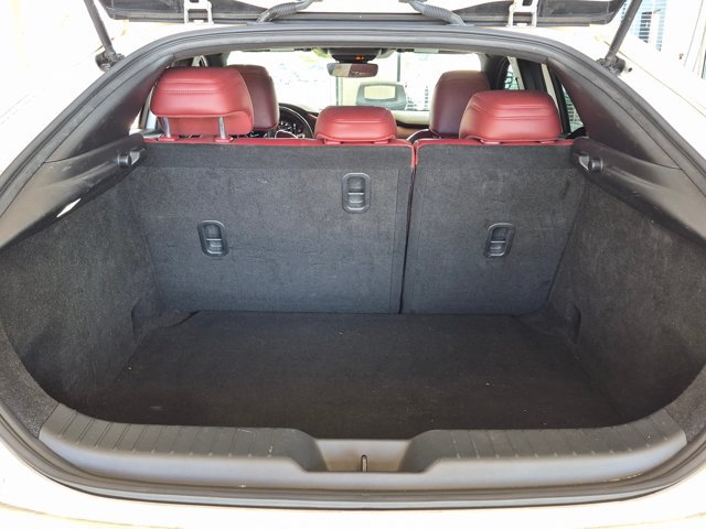 Used 2022 MAZDA MAZDA3 s FWD image 2