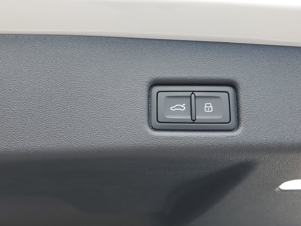 New 2026 Audi Q5 Premium Plus AWD/4WD image 16