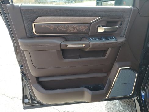 New 2026 RAM 3500 Longhorn image 29