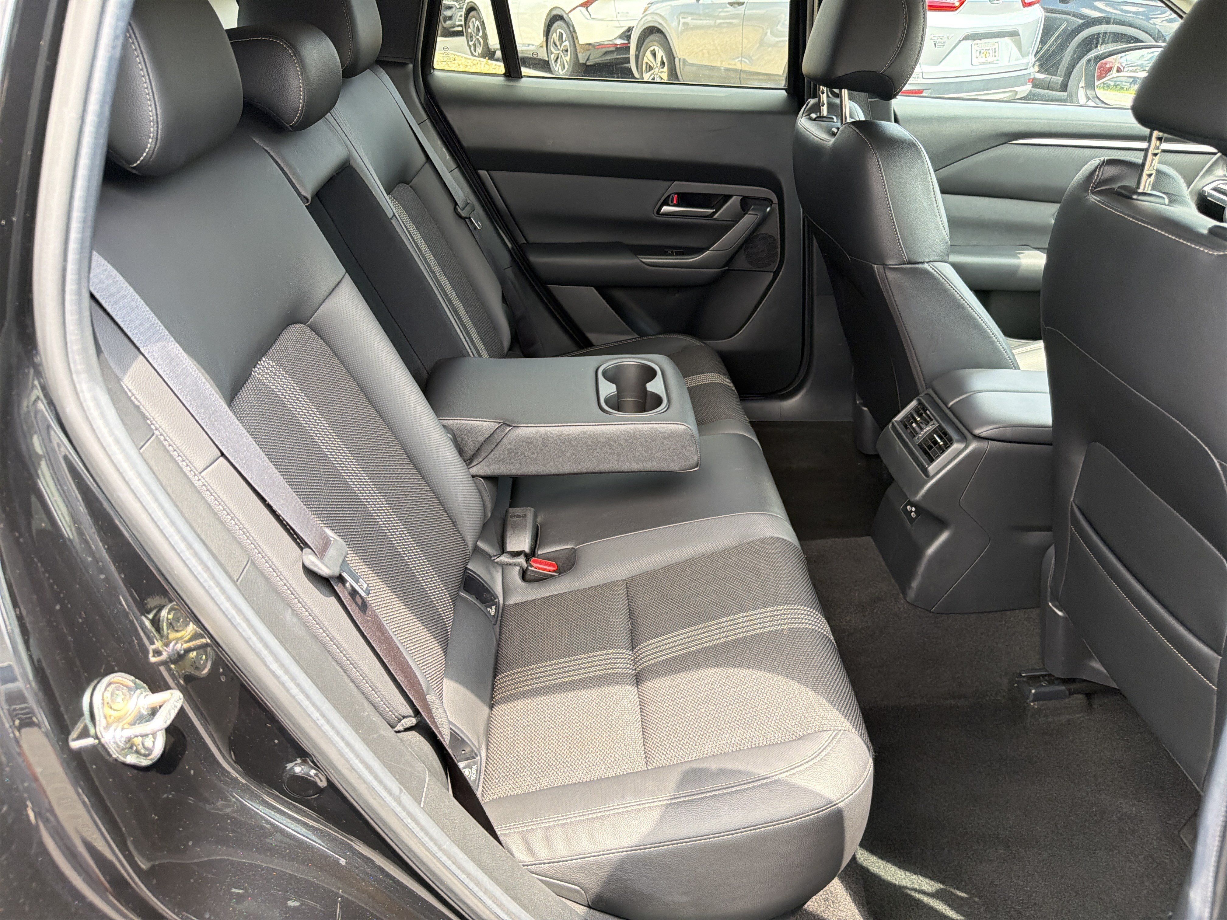 Used 2025 MAZDA CX-50 AWD 2.5 S w/ Preferred Package image 15