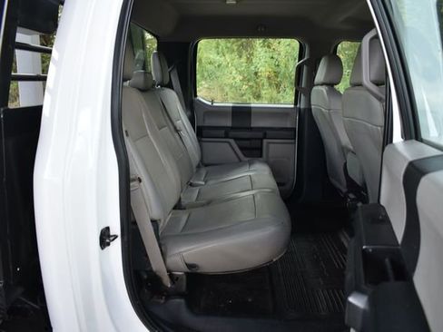 Used 2019 Ford F250 XL w/ Power Equipment Group image 17