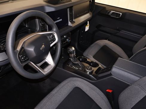 New 2026 Ford Bronco 4-Door image 26