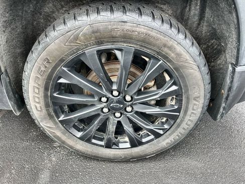 Certified 2023 Chevrolet Traverse RS AWD/4WD image 34
