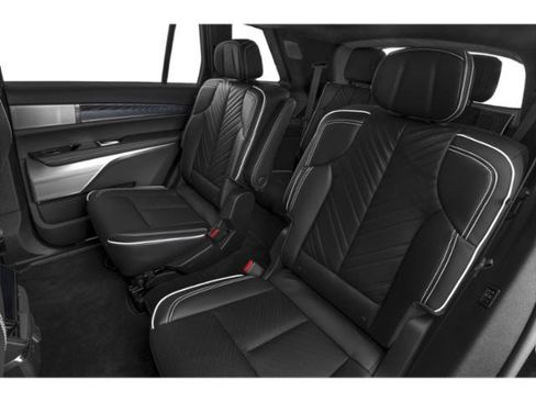 Used 2026 Cadillac Vistiq Platinum AWD/4WD image 12