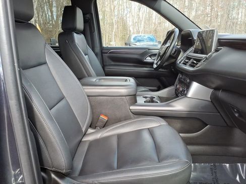 Used 2024 Chevrolet Tahoe LT AWD/4WD image 12