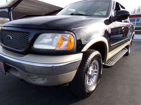 Used 2001 Ford F150 Lariat image 2