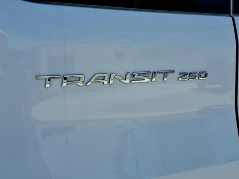Used 2025 Ford Transit 250 Low Roof w/ Exterior Upgrade Package RWD image 22