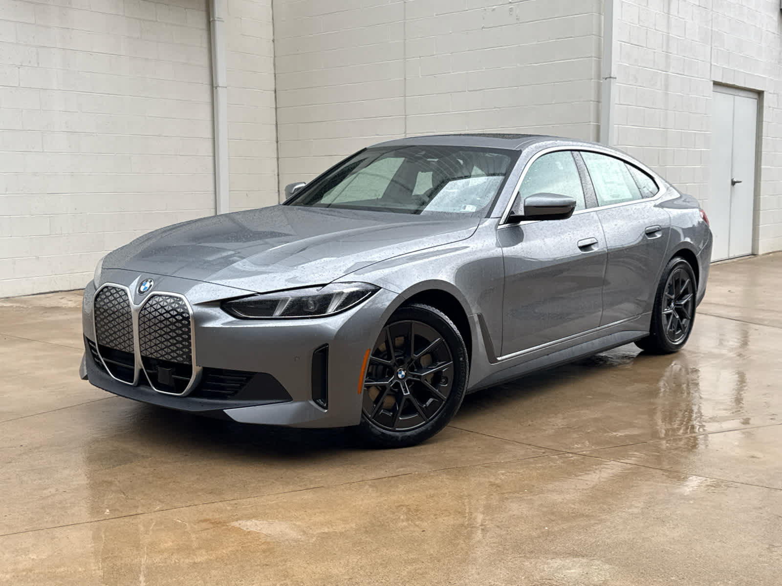 New 2026 BMW i4 xDrive40i w/ Driving Assistance Package AWD/4WD image 1