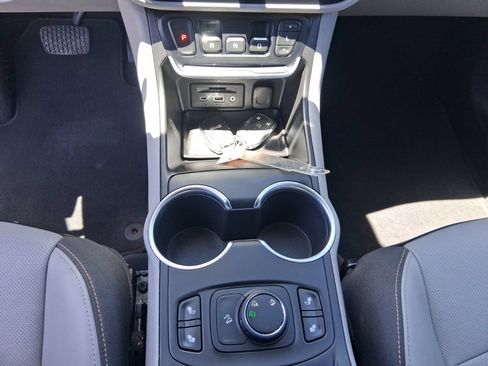 Used 2018 GMC Terrain SLT AWD/4WD image 23
