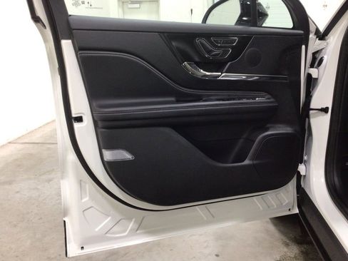 Used 2024 Lincoln Corsair Reserve w/ Equipment Group 201A image 20