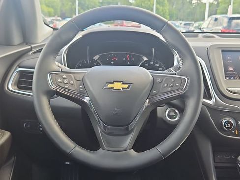 Certified 2024 Chevrolet Equinox LT AWD/4WD image 16