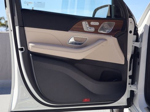 Used 2026 Mercedes-Benz GLE 53 AMG 4MATIC image 13