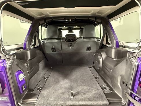 Used 2026 Jeep Wrangler Unlimited Rubicon AWD/4WD image 14