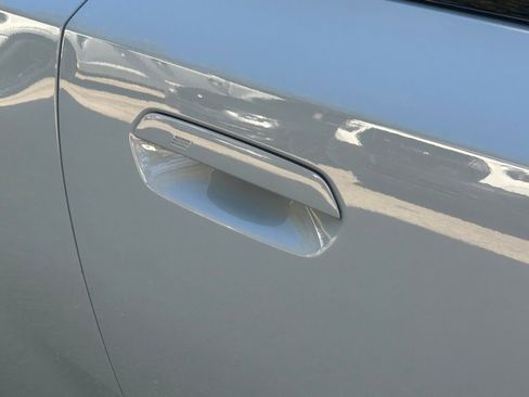 Used 2024 BMW 230i xDrive Coupe w/ Premium Package image 22