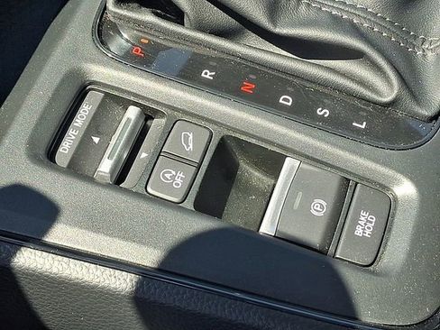 Used 2024 Honda CR-V EX image 26
