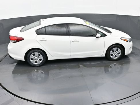 Used 2018 Kia Forte LX w/ LX Rear Camera Package image 31