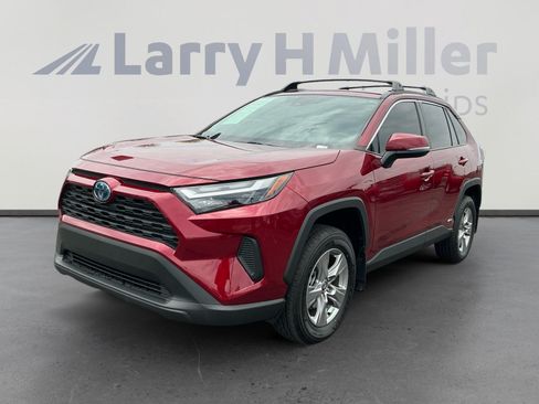Used 2024 Toyota RAV4 XLE w/ Convenience Package AWD/4WD image 1