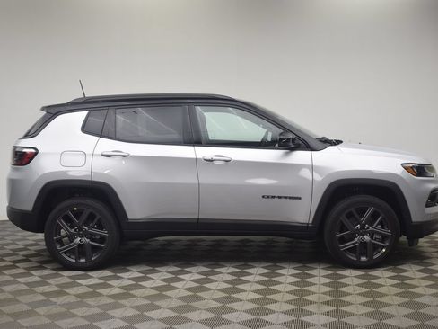New 2026 Jeep Compass Limited AWD/4WD image 3