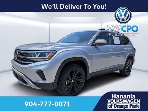 Certified 2023 Volkswagen Atlas SE w/ Black Wheel Package FWD image 1