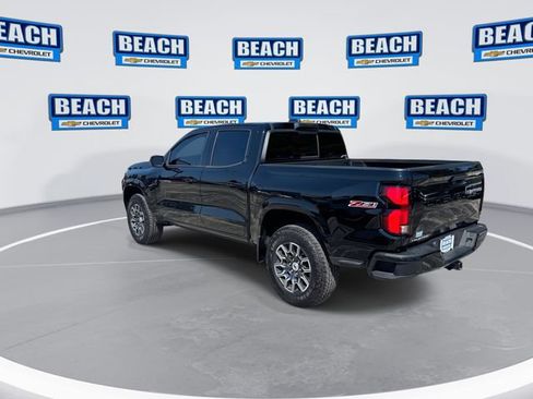 Used 2025 Chevrolet Colorado Z71 AWD/4WD image 6