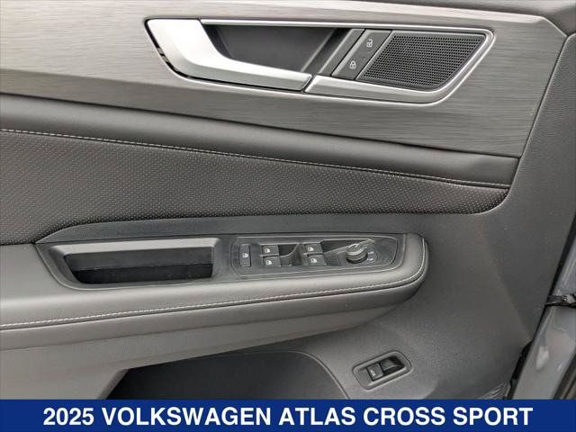 New 2025 Volkswagen Atlas Cross Sport SE AWD/4WD image 11