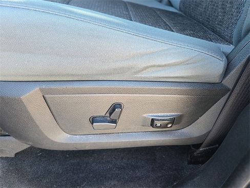 Used 2017 RAM 1500 Big Horn image 15