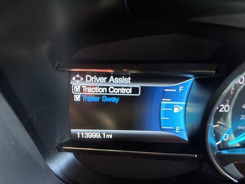 Used 2018 Ford Explorer Limited AWD/4WD image 12