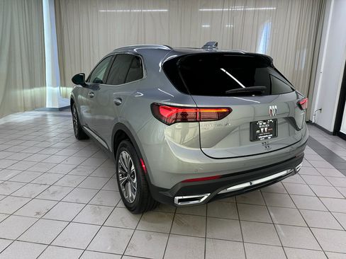 Used 2025 Buick Envision Preferred AWD/4WD image 8