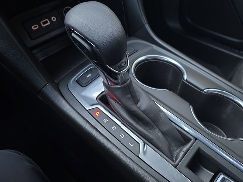 Used 2022 Chevrolet Equinox LT image 30