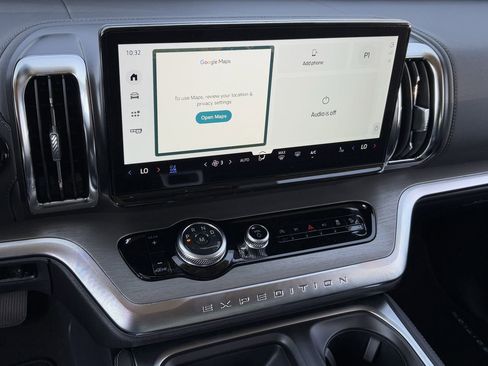 New 2025 Ford Expedition Platinum w/ Driver's Package image 48