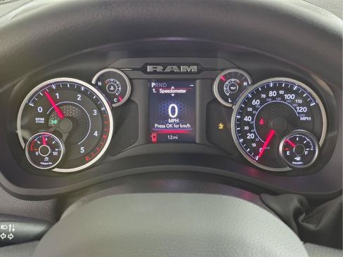 New 2026 RAM 2500 Tradesman AWD/4WD image 32