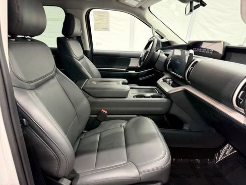 New 2027 Ford Expedition Active AWD/4WD image 27