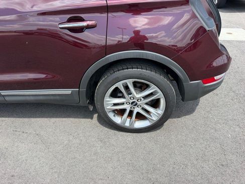 Used 2019 Lincoln MKC Reserve w/ MKC Climate Package AWD/4WD image 9