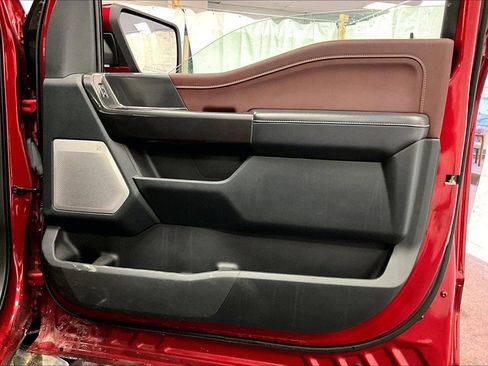 Certified 2021 Ford F150 Lariat w/ Equipment Group 502A High image 23